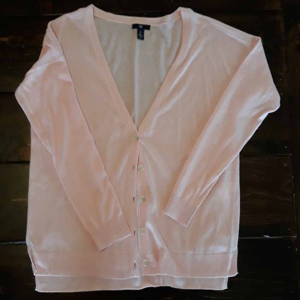 Light weight cardigan